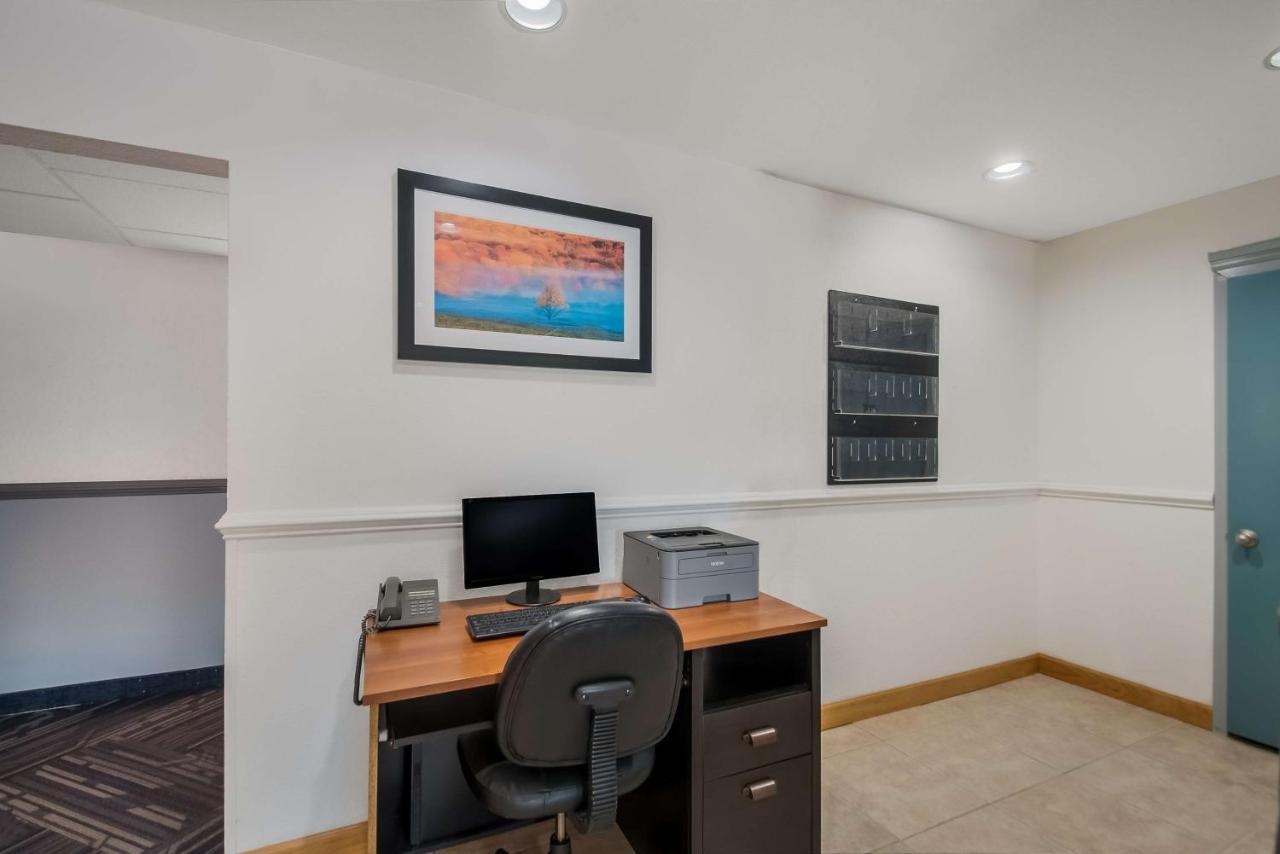 Surestay Plus Hotel By Best Western Berkeley Springs Bagian luar foto