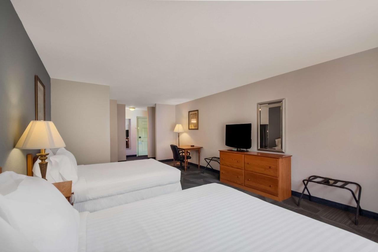 Surestay Plus Hotel By Best Western Berkeley Springs Bagian luar foto