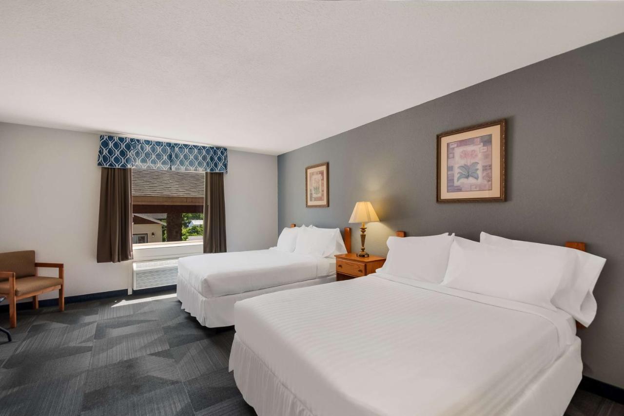 Surestay Plus Hotel By Best Western Berkeley Springs Bagian luar foto