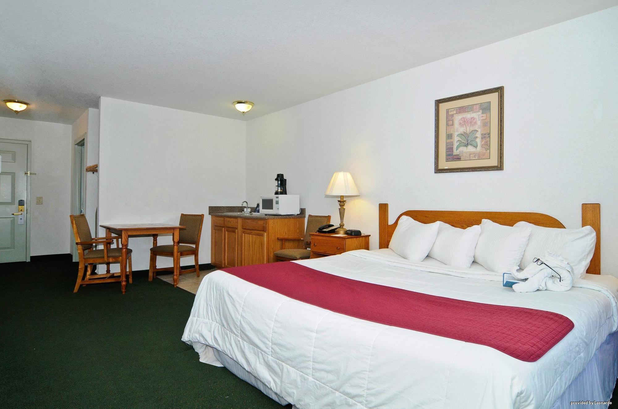 Surestay Plus Hotel By Best Western Berkeley Springs Ruang foto