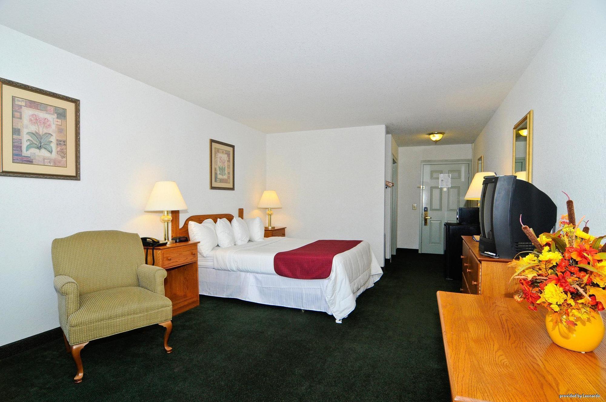 Surestay Plus Hotel By Best Western Berkeley Springs Ruang foto