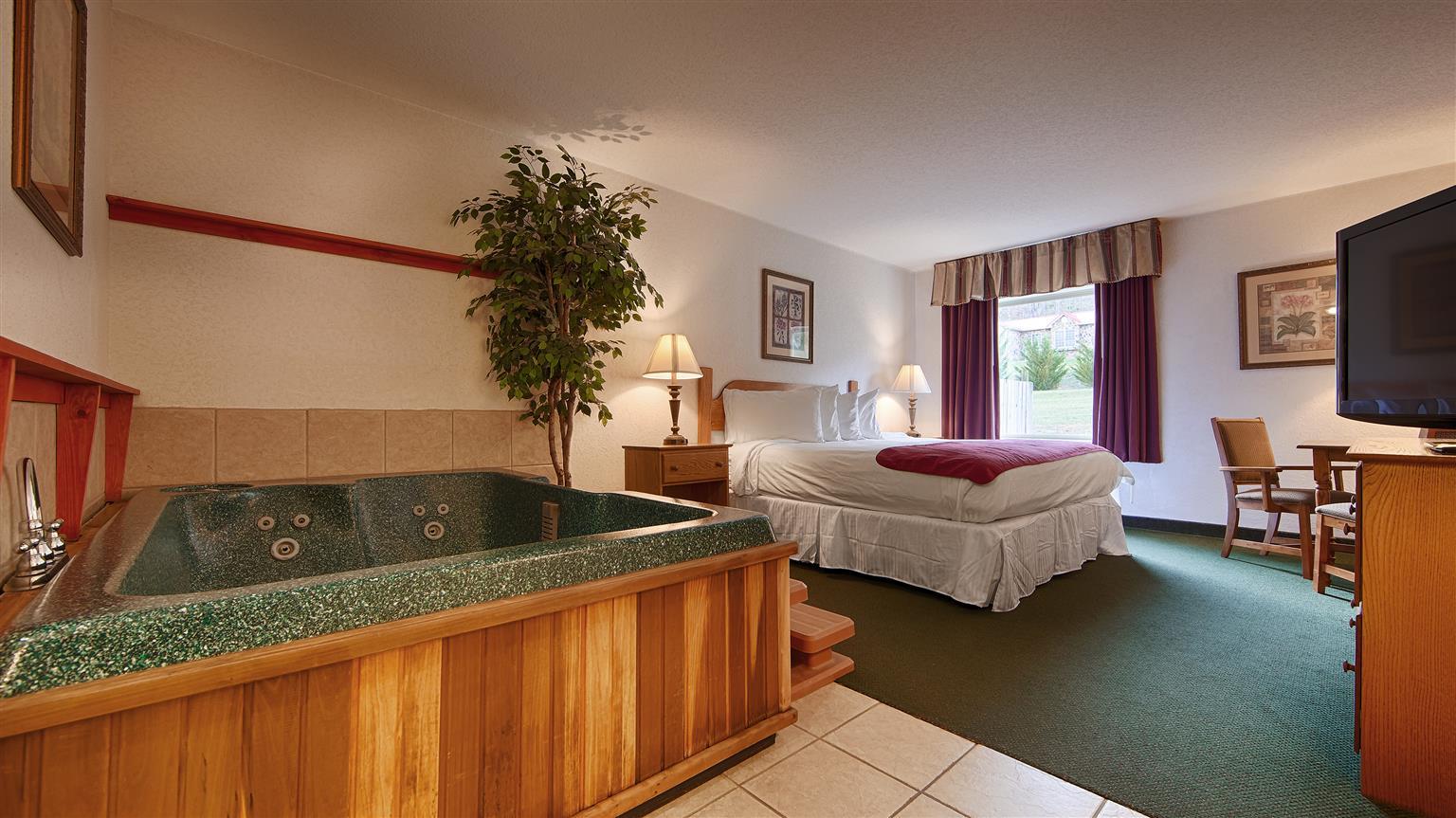Surestay Plus Hotel By Best Western Berkeley Springs Bagian luar foto