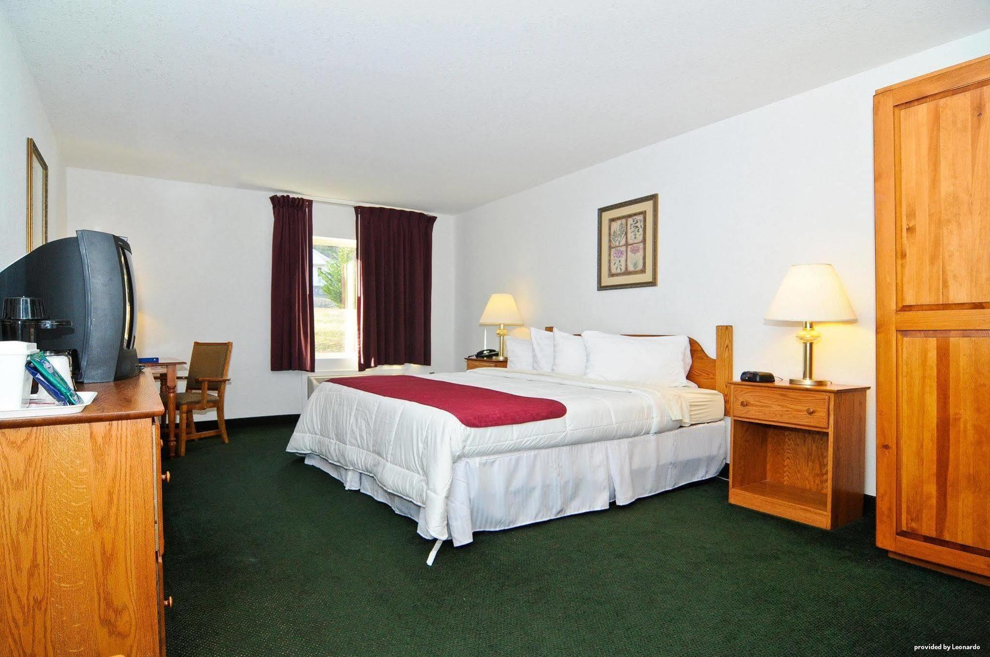 Surestay Plus Hotel By Best Western Berkeley Springs Ruang foto